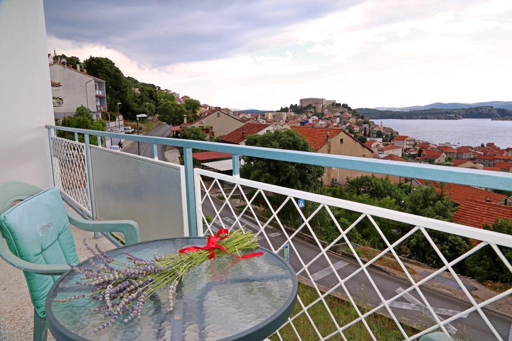 Apartment Boni Sibenik Exterior photo