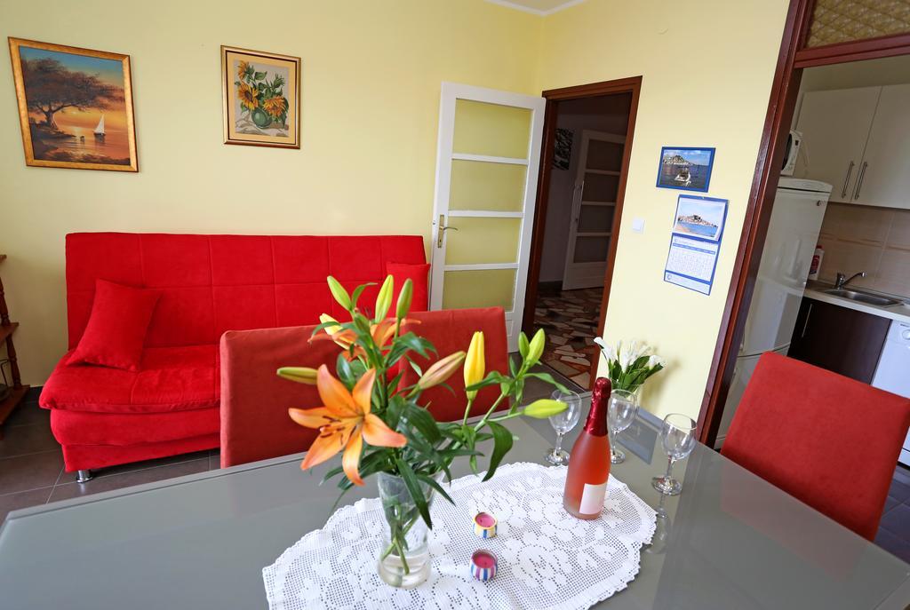 Apartment Boni Sibenik Exterior photo